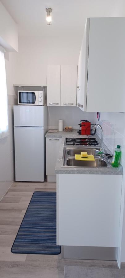 Casa Bivi - Apartments With 1 And 2 Bedrooms - Click Here For More Availabilities Линяно Сабиадоро Екстериор снимка