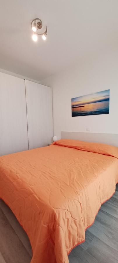 Casa Bivi - Apartments With 1 And 2 Bedrooms - Click Here For More Availabilities Линяно Сабиадоро Екстериор снимка