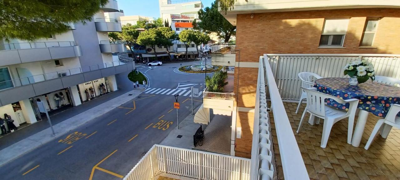 Casa Bivi - Apartments With 1 And 2 Bedrooms - Click Here For More Availabilities Линяно Сабиадоро Екстериор снимка