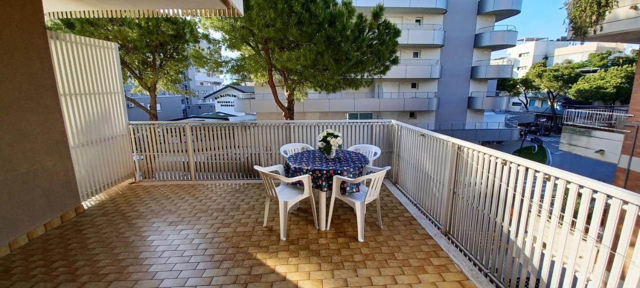 Casa Bivi - Apartments With 1 And 2 Bedrooms - Click Here For More Availabilities Линяно Сабиадоро Екстериор снимка