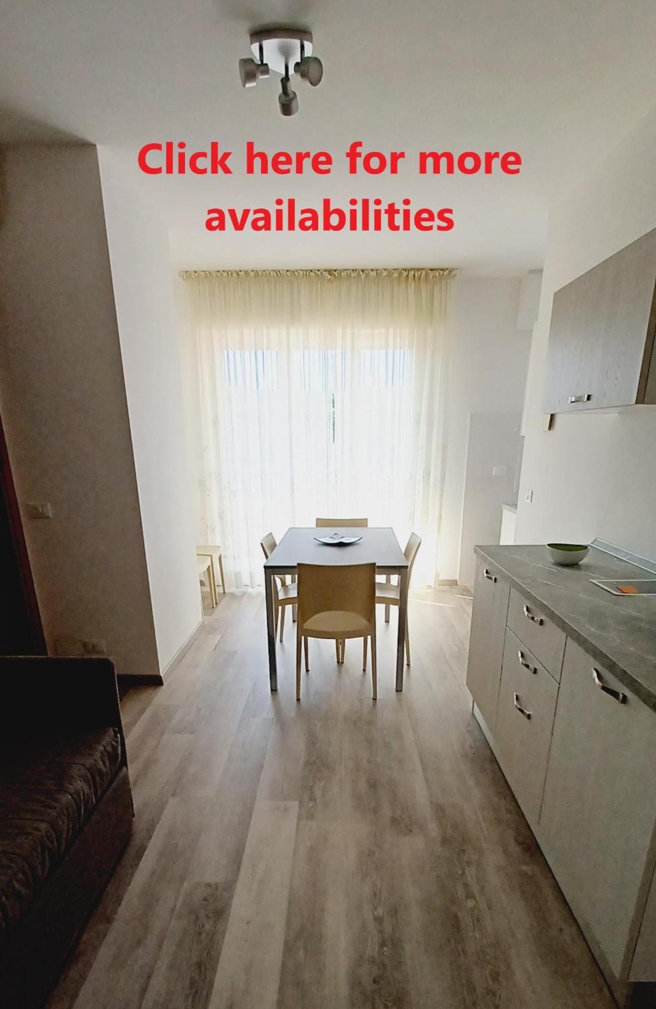 Casa Bivi - Apartments With 1 And 2 Bedrooms - Click Here For More Availabilities Линяно Сабиадоро Екстериор снимка