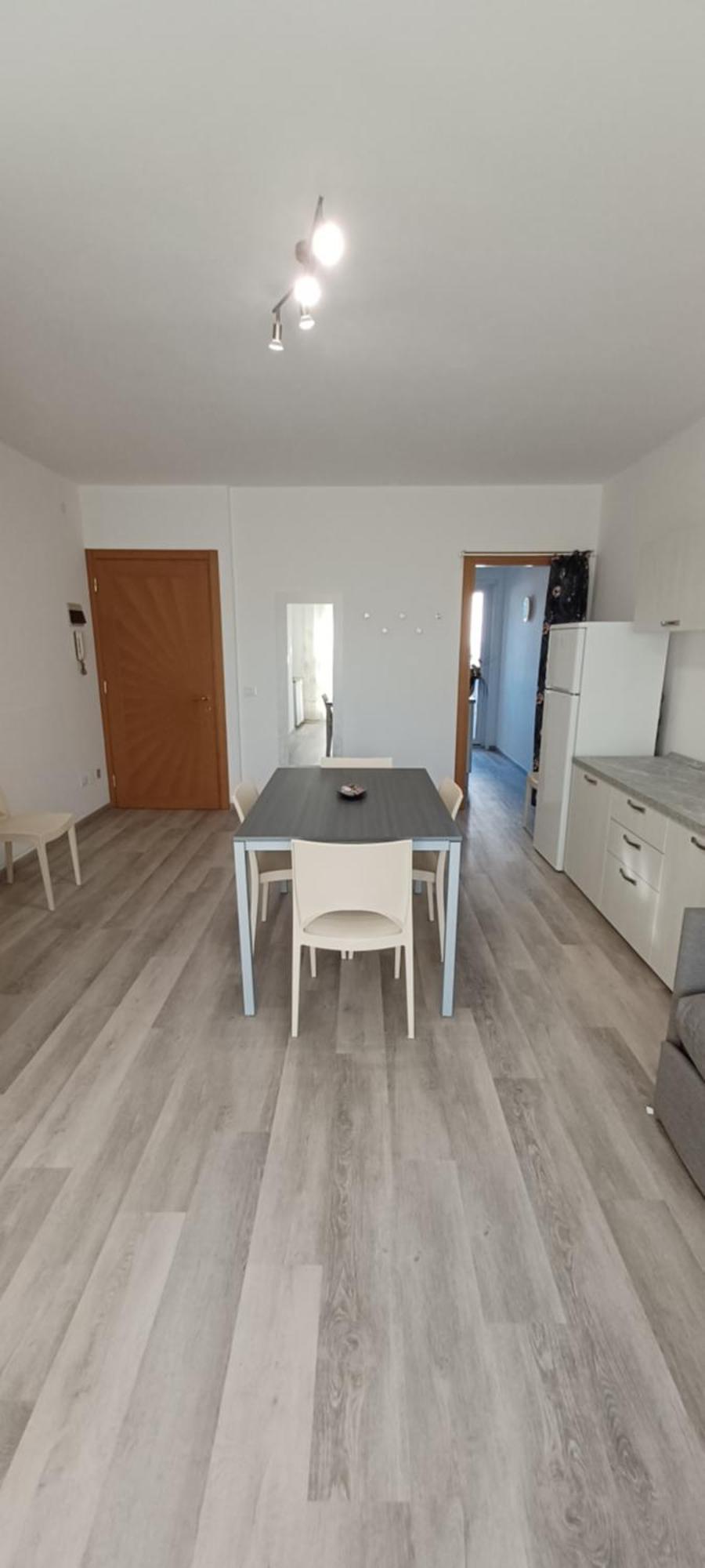 Casa Bivi - Apartments With 1 And 2 Bedrooms - Click Here For More Availabilities Линяно Сабиадоро Екстериор снимка